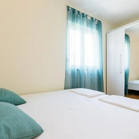 Apartment Zelenika